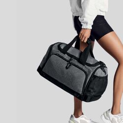 BG544 BagBase Borsone sportivo 30L multitasche